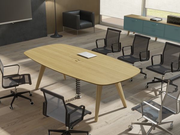 Bralco RAIL Konferenztisch 240/280x120 cm mit Tischplatte Eiche furniert und Eichegestell