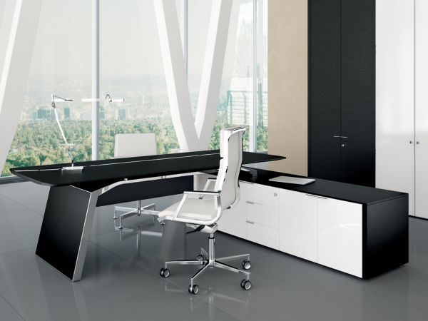 Bralco Metar Executive Schreibtisch mit Sideboard in Eiche furniert